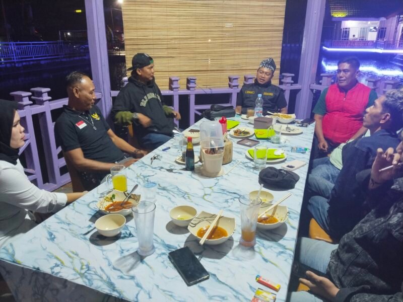 filter: 0; fileterIntensity: 0.0; filterMask: 0; hdrForward: 0; brp_mask:0;
brp_del_th:null;
brp_del_sen:null;
delta:null;
module: photo;hw-remosaic: false;touch: (-1.0, -1.0);sceneMode: 8;cct_value: 0;AI_Scene: (-1, -1);aec_lux: 0.0;aec_lux_index: 0;HdrStatus: auto;albedo:  ;confidence:  ;motionLevel: -1;weatherinfo: null;temperature: 31;